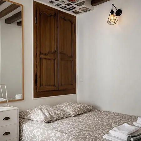 Apartment Emily In Cosy Paris